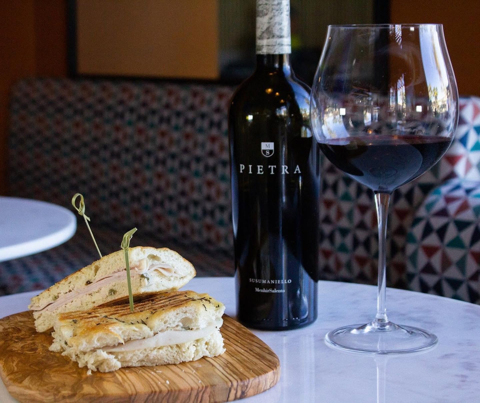 Reserve Your Table with Ease